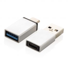 USB A ja USB C adapterisetti